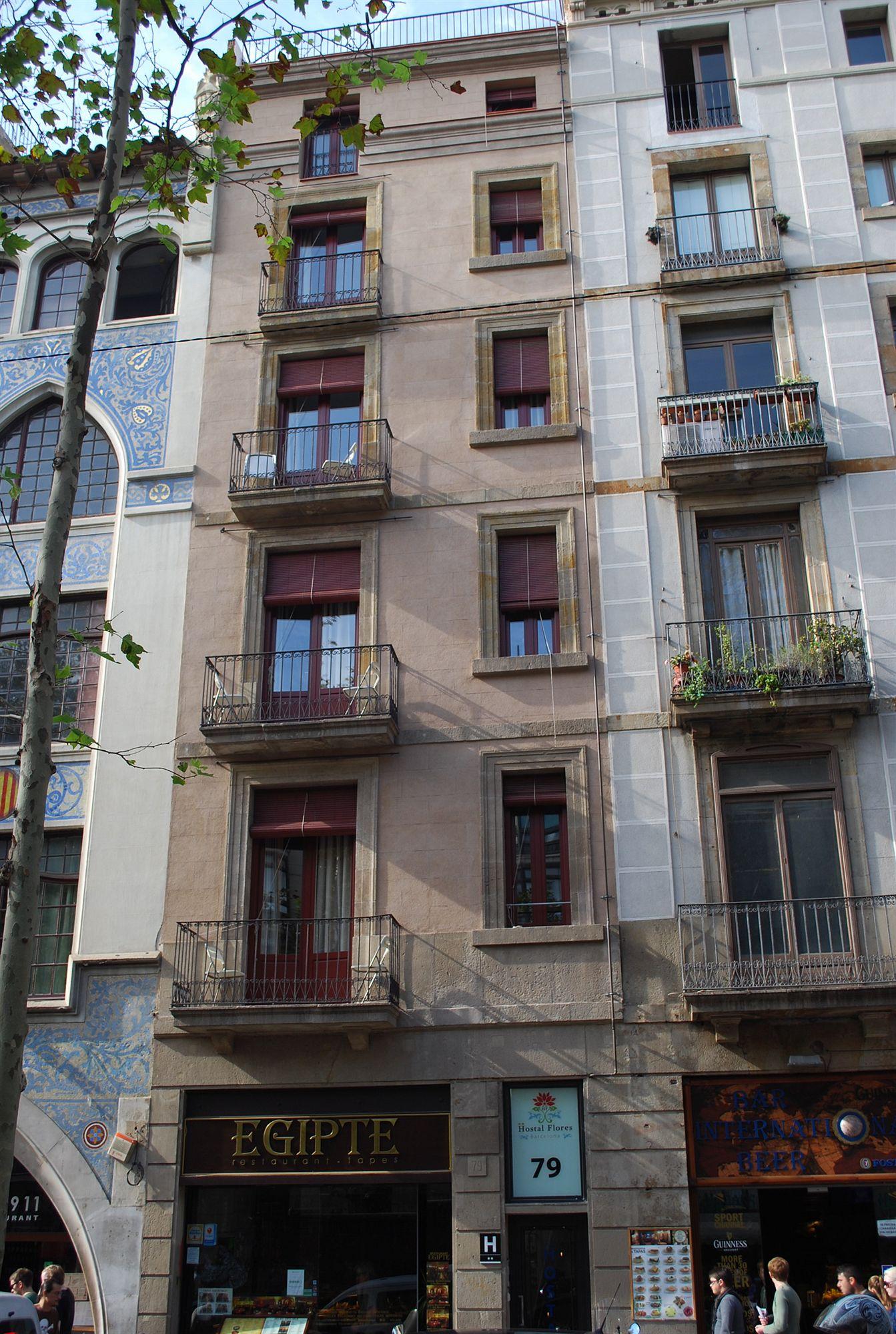 ברצלונה Hostal Las Flores Ramblas מראה חיצוני תמונה